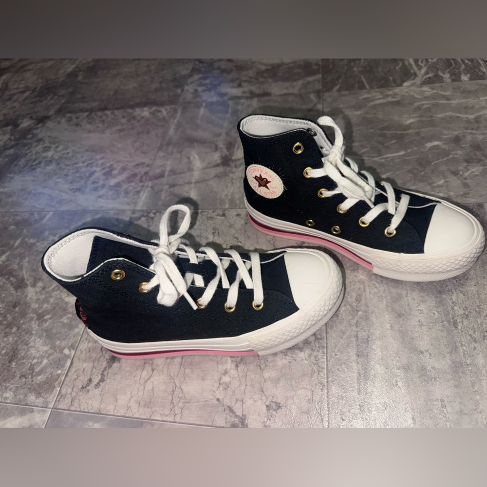 Converse Chuck Taylor All Star EVA Lift Platform High Tops Kids Size 1 - Picture 2 of 8